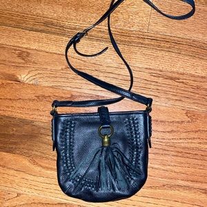 Lauren Ralph Lauren black leather crossbody w/ adjustable strap